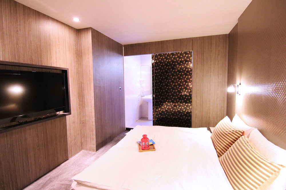 Ximen 101 - S Hotel Taipei Dış mekan fotoğraf